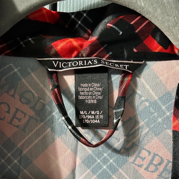 🖤❤️VS Plaid Kimono❤️🖤 - Picture 3 of 3